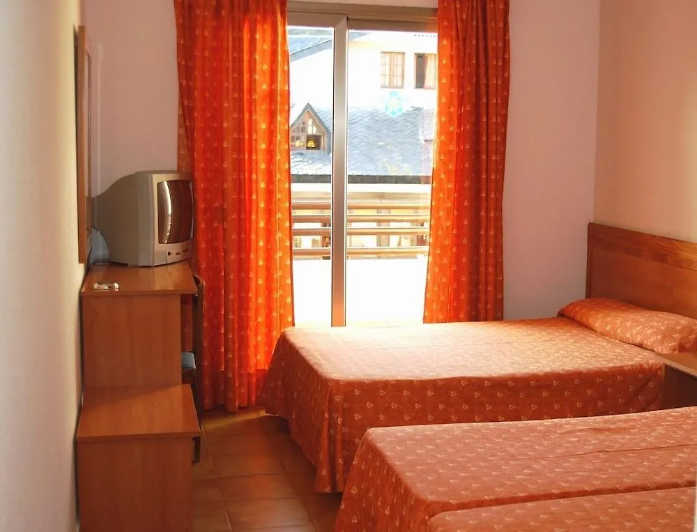 Holiday Home Santa Susanna 94 With Outdoor Swimmingpool 0*,